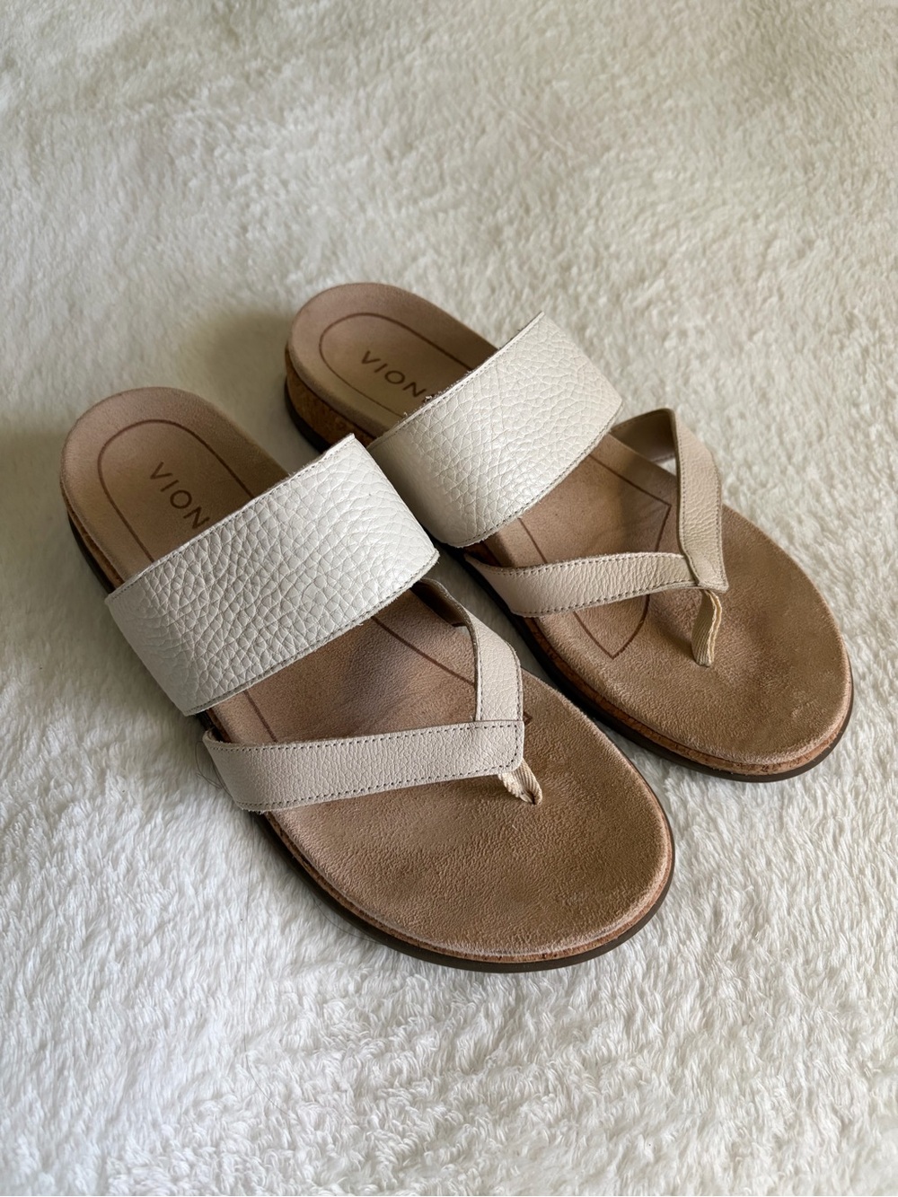 Vionic Beige Ivory Dual-Strap Thong Sandal Sz 8